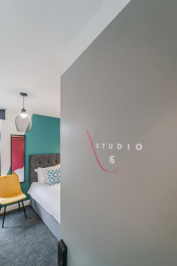 Deluxe Studio Apartments Derby Esterno foto